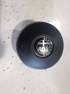 253.al1g18 Alfa-romeo 2018 Giulia - Driver Steering Wheel Airbag Srs Fits 18 Oem