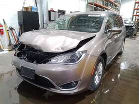 253-10224l Chrysler Air Bag Assembly Lh Driver Side Steering Wheel Black 2017 Pacifica Sku#3721970