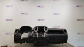 251.ch8r25 Dodge 25 Ram 1500 Tradesman Dash Panel Dashboard Assembly Black