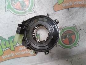 235.fd1c16 Ford Fiesta 2016 Clockspring 2496007