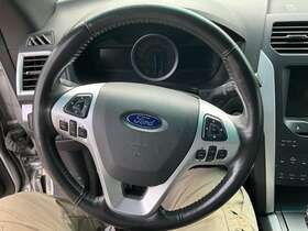 253-01152l Ford Truck Driver Left Air Bag Front Wheel Fits 11-12 Explorer