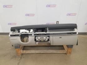 251.hy1325 Hyundai 25 2025 Tucson Sel Dash Panel Black/ Gray With Bezel And Glove Box