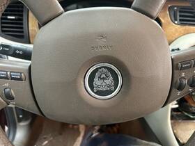 C2s46138amb Jaguar 2005-2007 X Type Air Bag Driver Wheel Thru Vin J05304