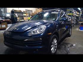 253-63111l Porsche Driver Air Bag Front Knee Fits 11-18 Cayenne 1575538