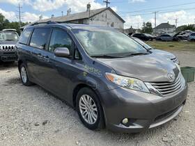 591-72555 Toyota Chassis Ecm Air Bag Module Under Console Fits 13 Sienna 779449