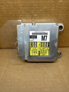89170-06770 Toyota 2013-2015 Camry Air Bag Airbag Control Module Computer