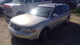 Volkswagen 2075932 Airbag Passenger Air Bag Front Roof Station Wgn Fits 00-02 Passat 2832