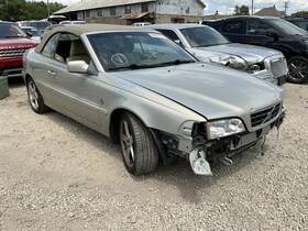 591-66084 Volvo Chassis Ecm Air Bag Center Floor Console Fits 00-04 70 Series 769821